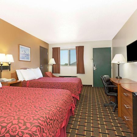 Days Inn By Wyndham Paxton Exterior foto